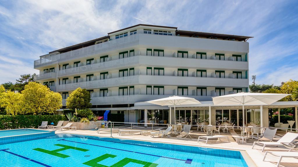 Hotel Smeraldo Lignano Sabbiadoro Eksteriør billede