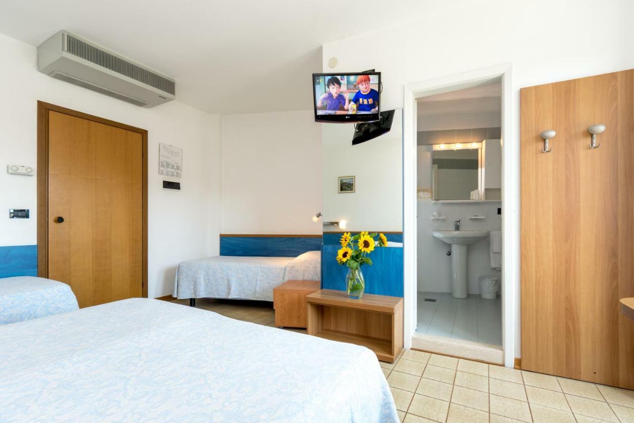 Hotel Smeraldo Lignano Sabbiadoro Eksteriør billede